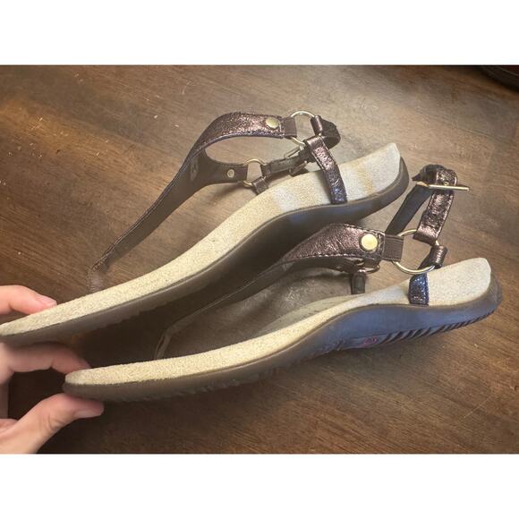 Women's vionic kirra sandal metallic bronze size 8.5 - Picture 3 of 5
